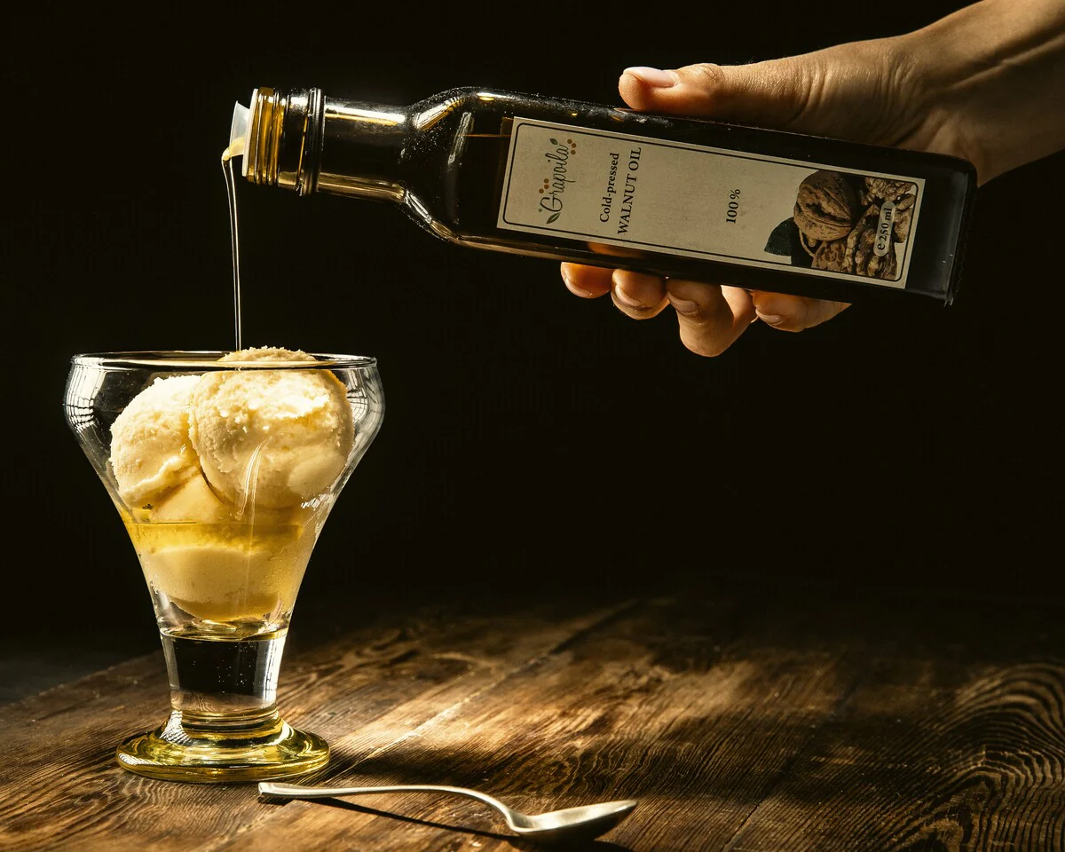 Organic Walnut Oil 250ml - Image 4