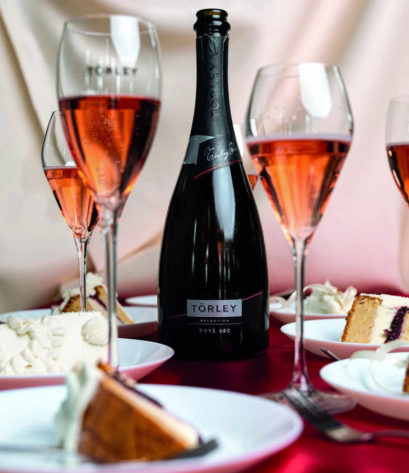 TÖRLEY Selection Rosé Sec Sparkling Wine - Image 3